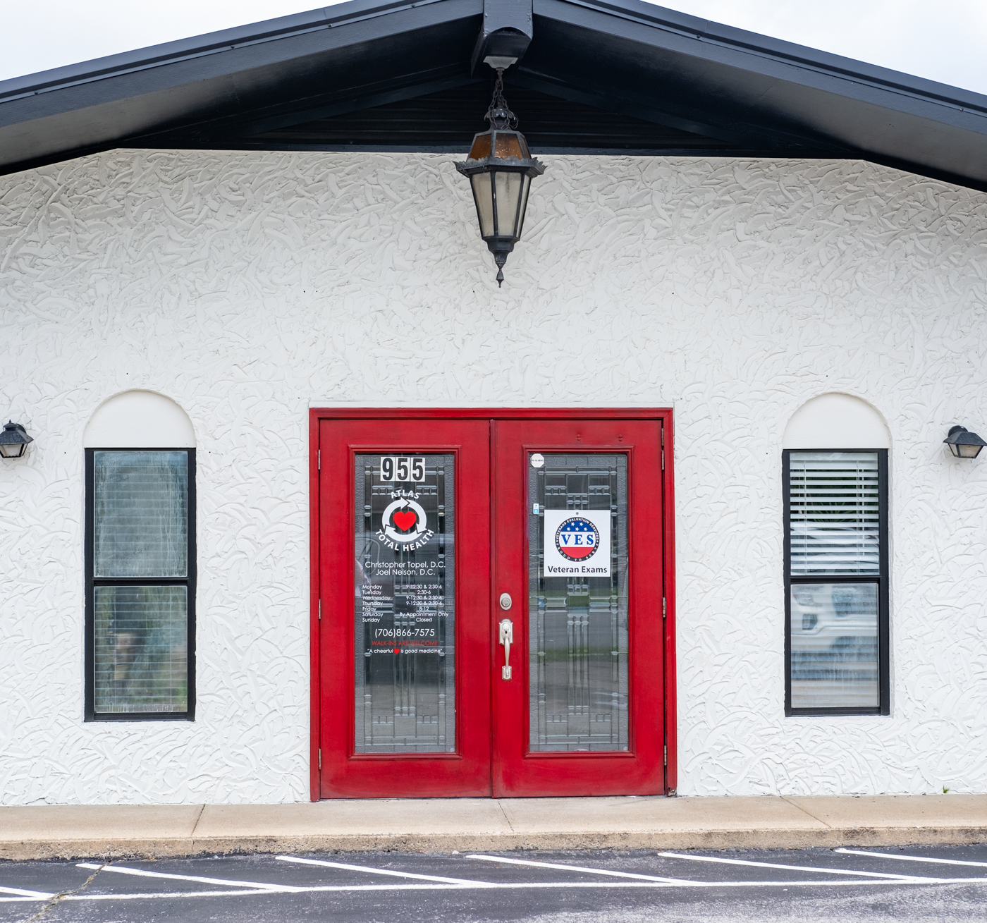 Front image of Ft. Oglethorpe building